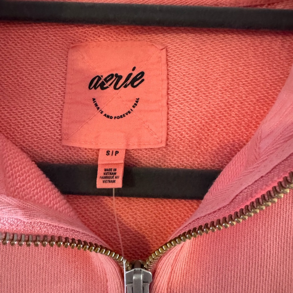 Aerie Coral Zip-Up sweatshirt nwt